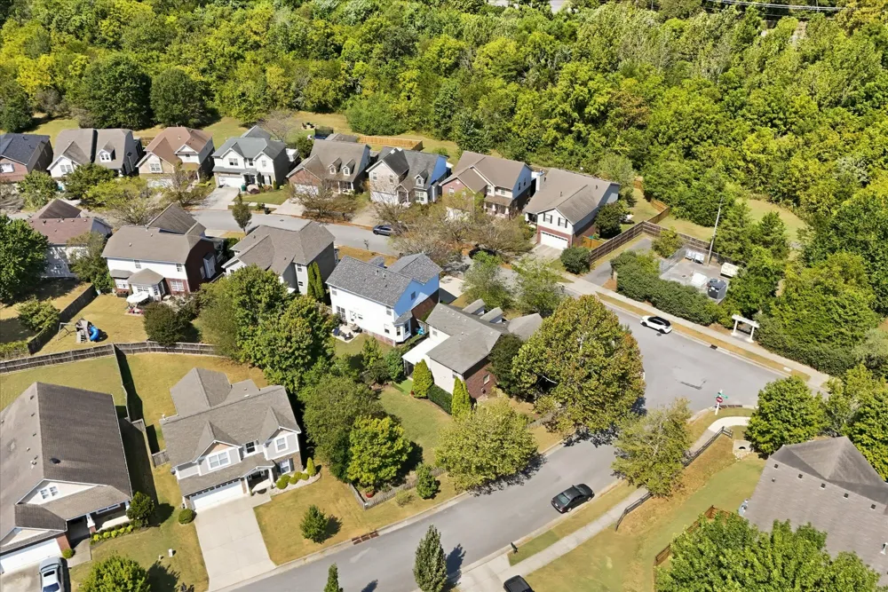 7093 Bridgeport Dr Nashville, TN 37221