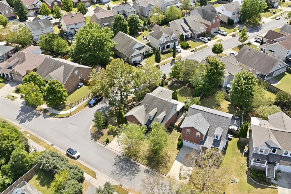 7093 Bridgeport Dr Nashville, TN 37221