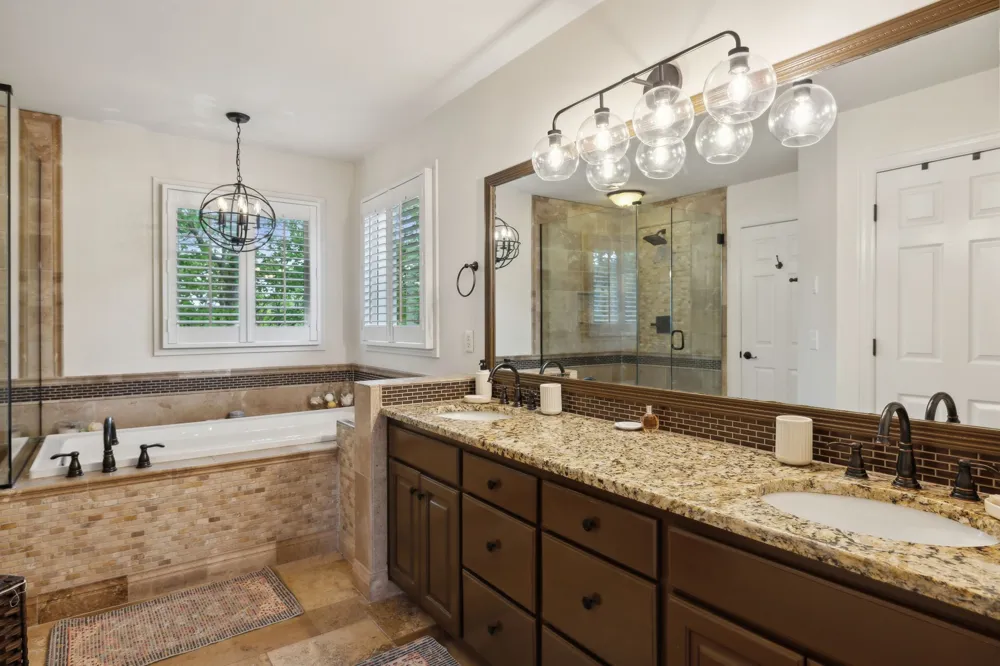 6781 Autumnwood Dr Nashville, TN 37221