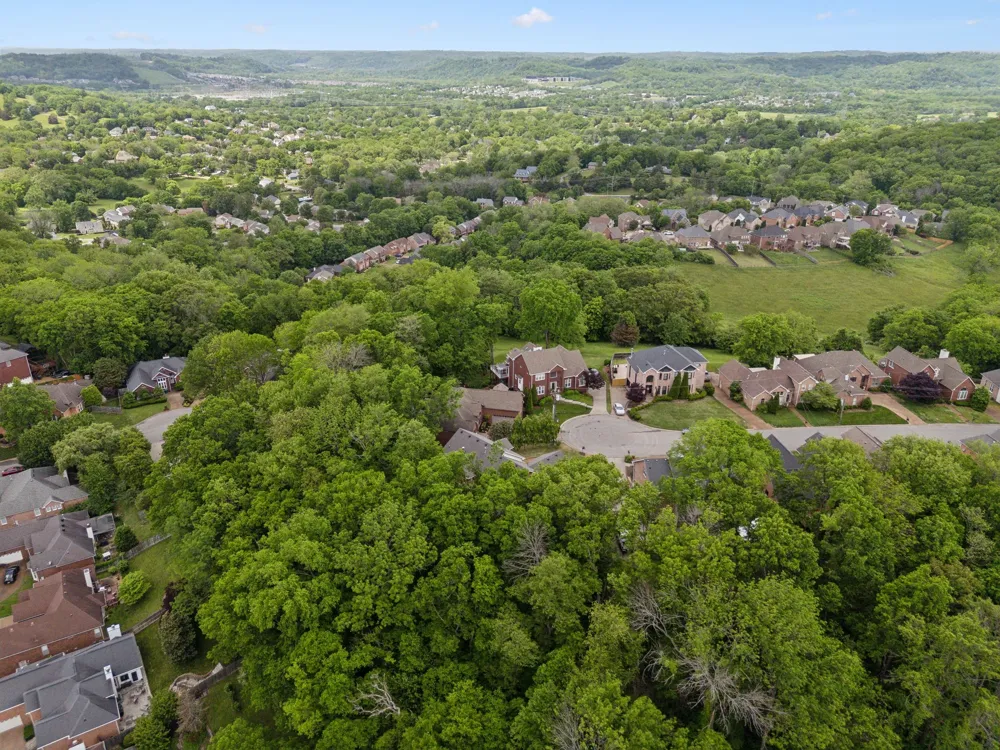 6781 Autumnwood Dr Nashville, TN 37221