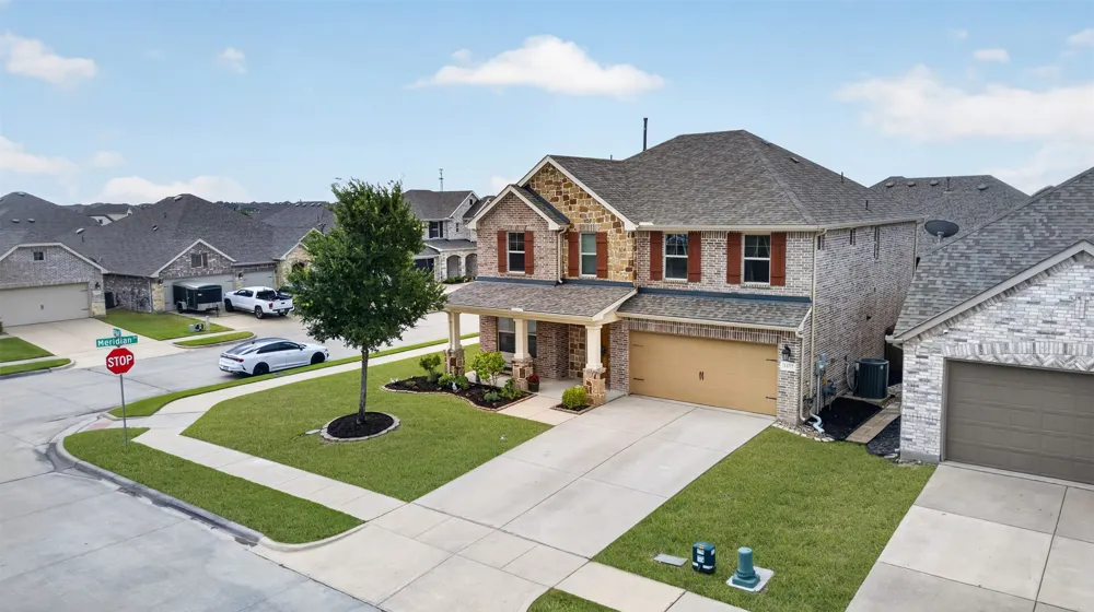 1637 Pike Drive Forney, TX 75126