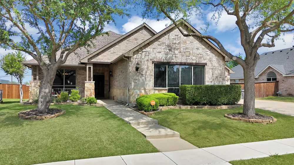 917 White Porch Avenue Forney, TX 75126