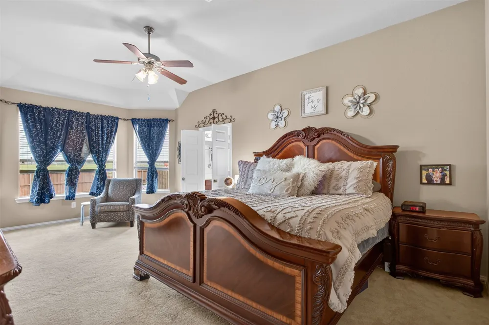 917 White Porch Avenue Forney, TX 75126