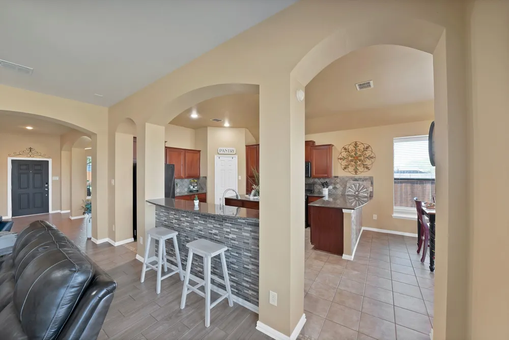 917 White Porch Avenue Forney, TX 75126