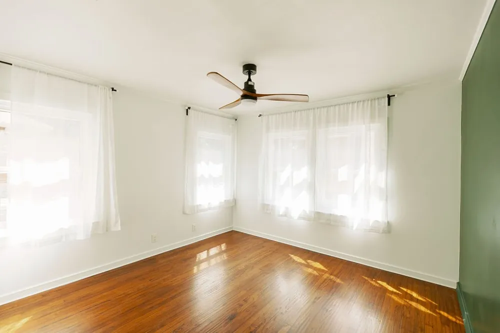 110 Briscoe Boulevard Dallas, TX 75211