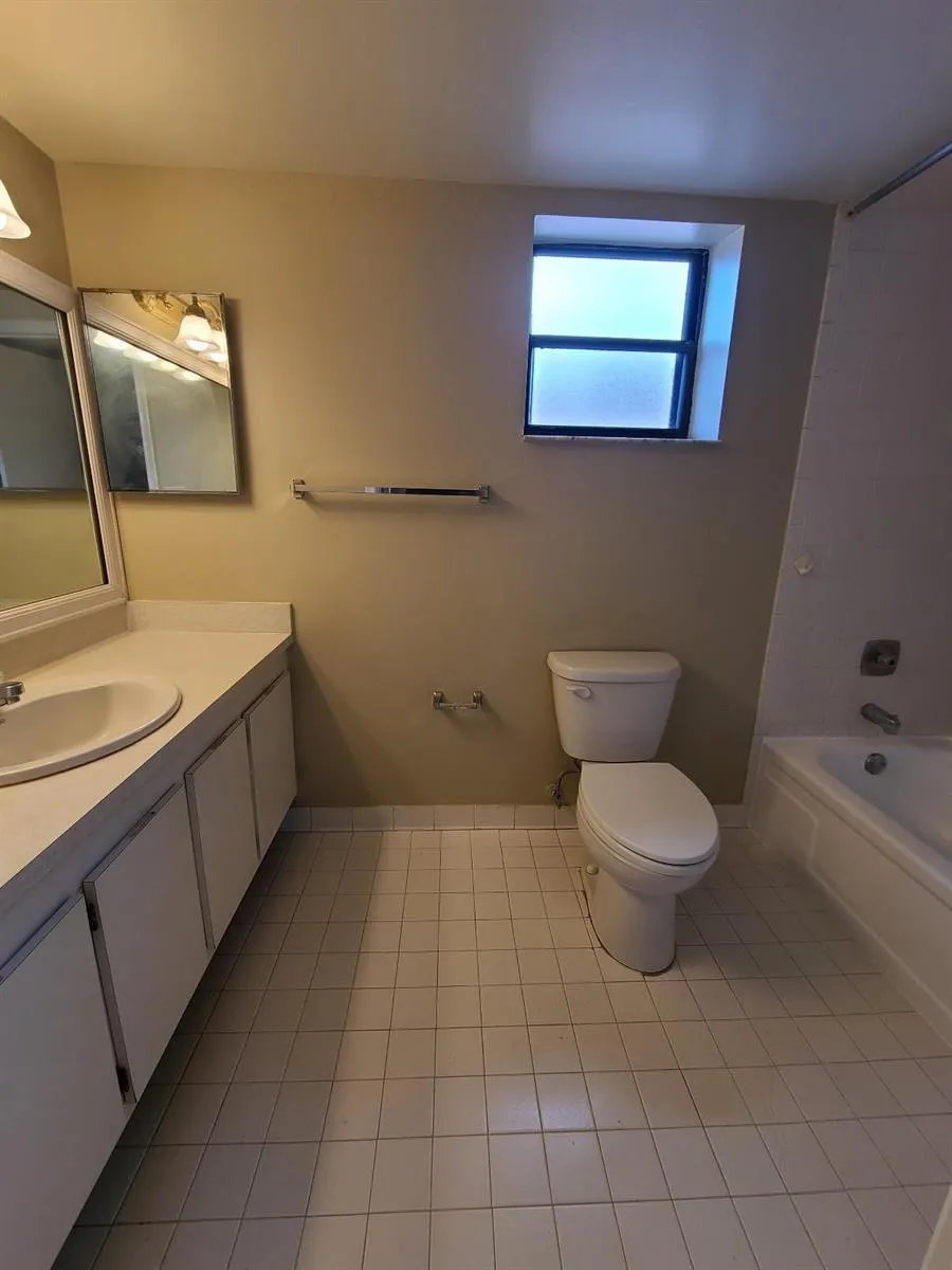 1880 CONGRESS AVENUE #409 West Palm Beach, FL 33401