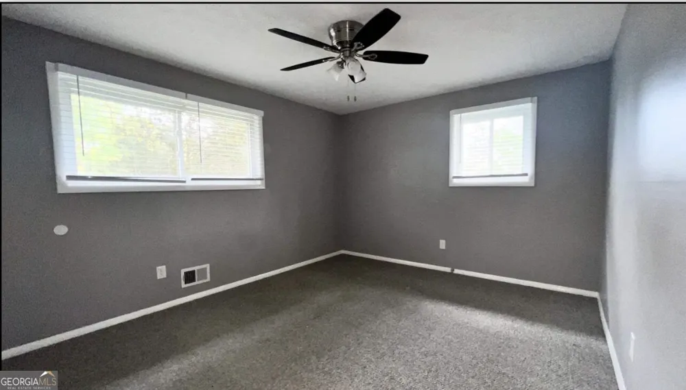 2894 Barry AVE SE Smyrna, GA 30082