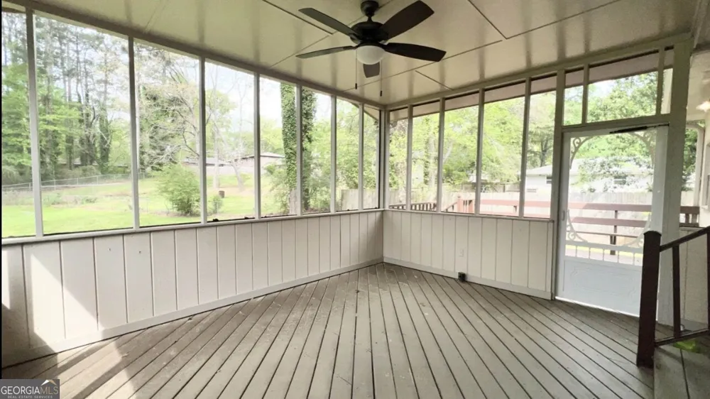 2894 Barry AVE SE Smyrna, GA 30082