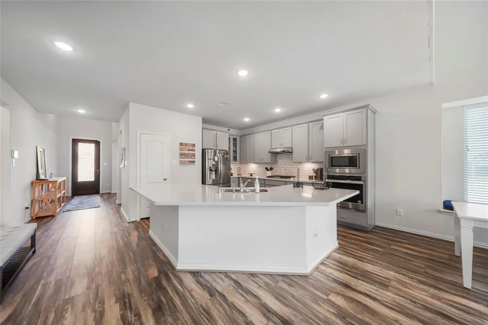 19903 Tomkin Court Missouri City, TX 77459