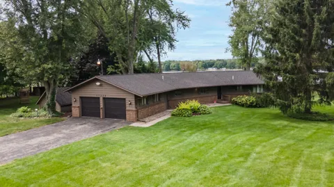 10226 Tomkinson Drive