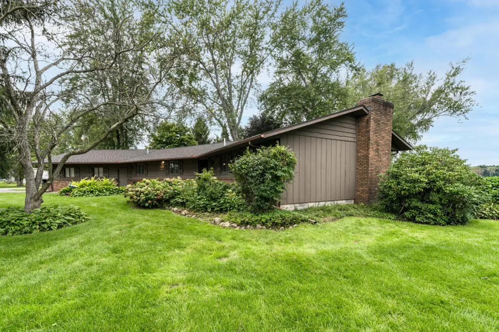 10226 Tomkinson Drive Pavilion Township, MI 49088