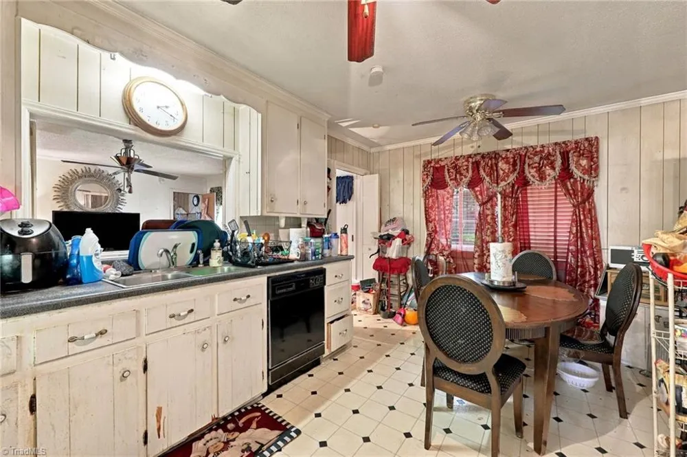 505 Kinard Drive Winston-Salem, NC 27101
