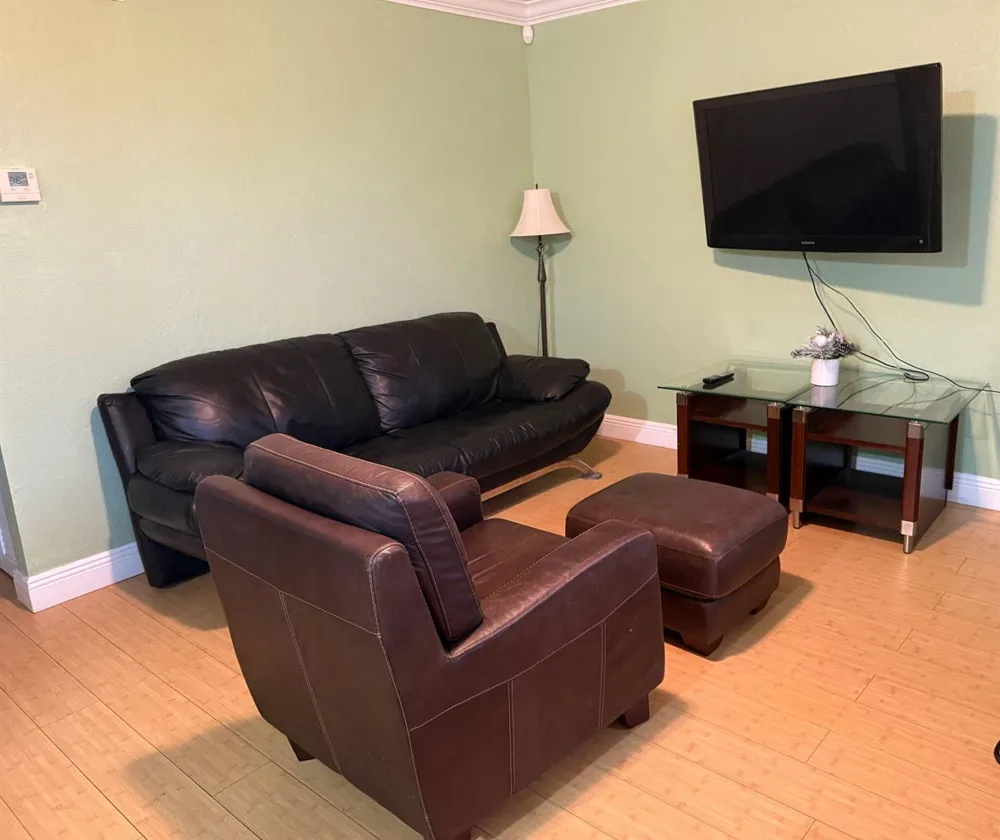 110 SE 2ND STREET #303 Hallandale Beach, FL 33009