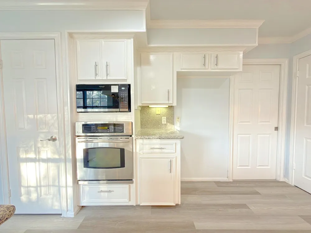 5926 Queensgate Drive Houston, TX 77066