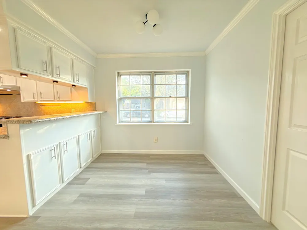 5926 Queensgate Drive Houston, TX 77066