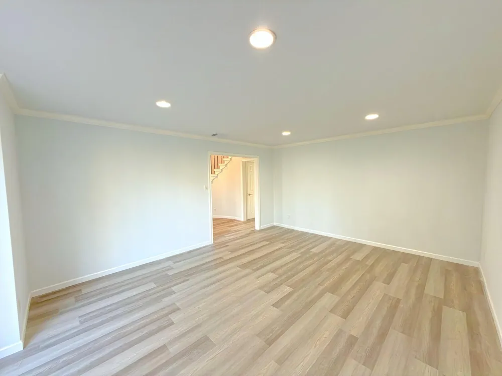 5926 Queensgate Drive Houston, TX 77066