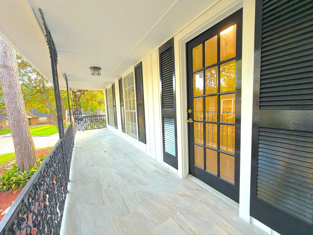 5926 Queensgate Drive Houston, TX 77066
