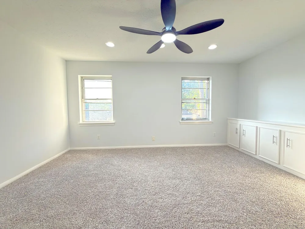 5926 Queensgate Drive Houston, TX 77066