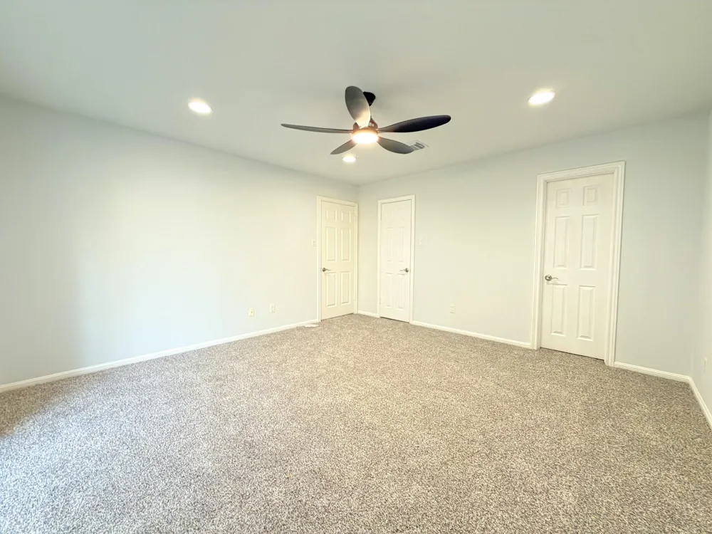 5926 Queensgate Drive Houston, TX 77066