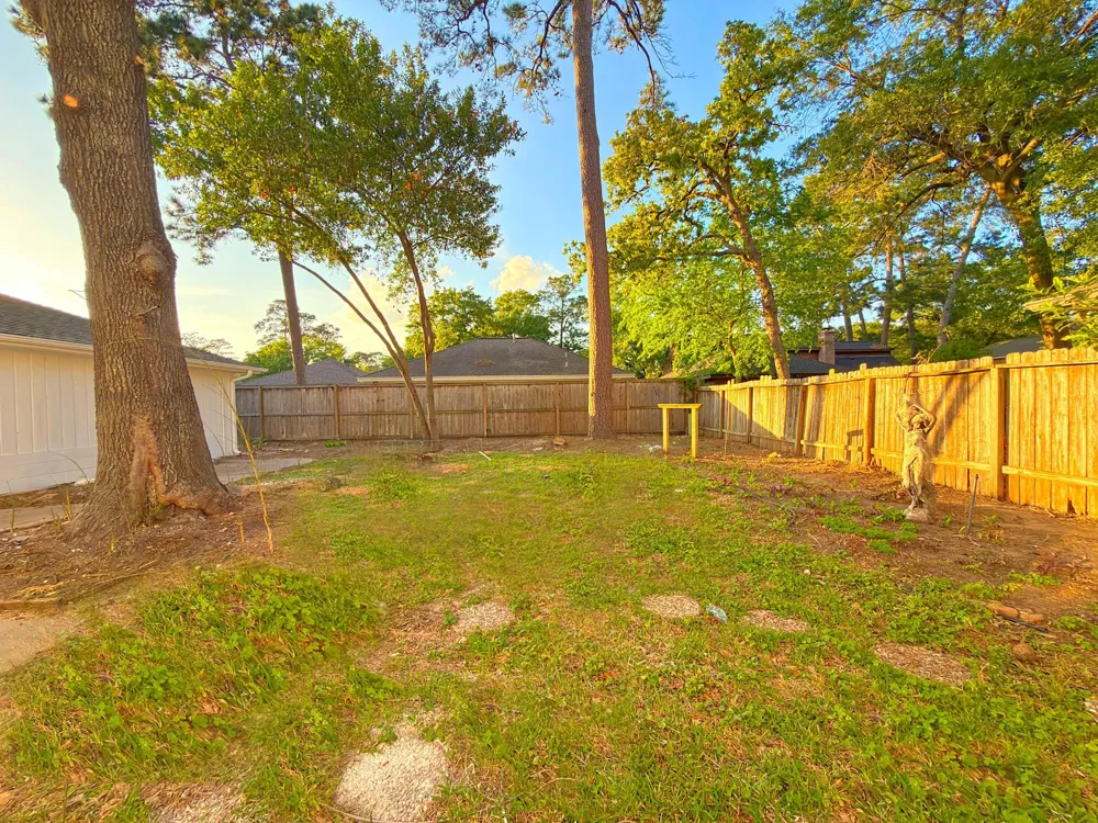 5926 Queensgate Drive Houston, TX 77066