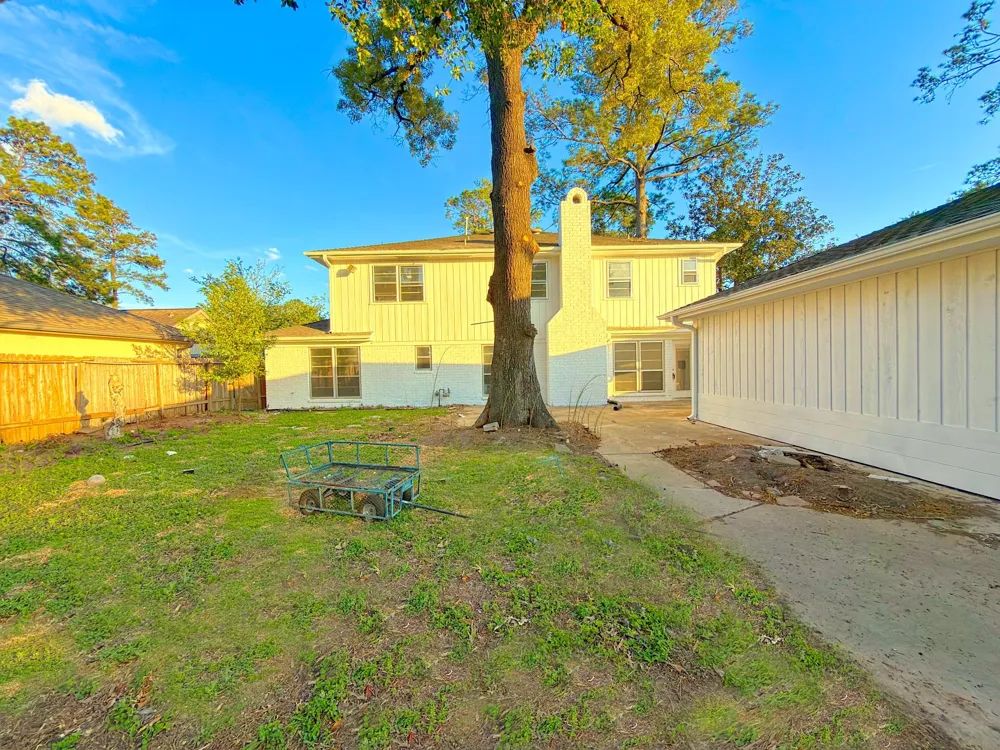 5926 Queensgate Drive Houston, TX 77066