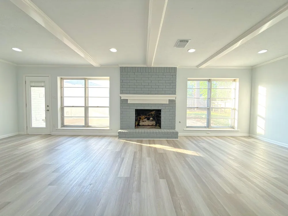 5926 Queensgate Drive Houston, TX 77066