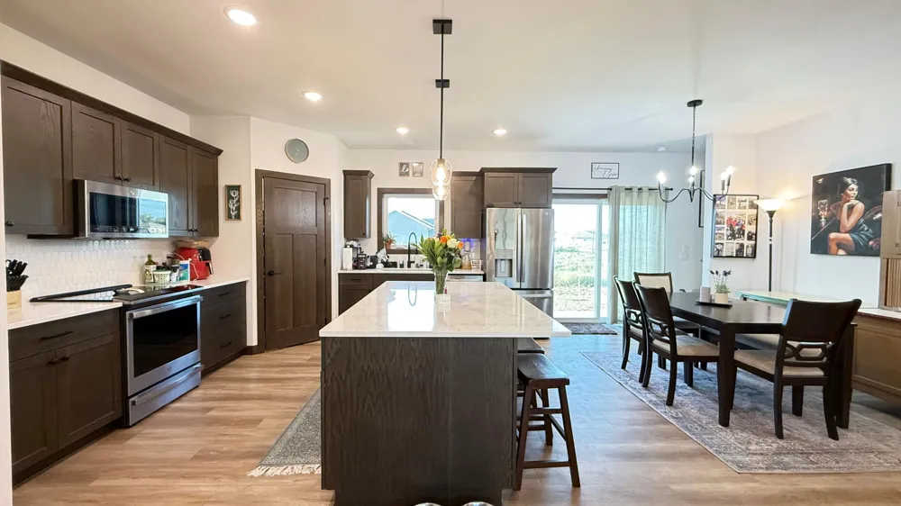 1508 Ellis Avenue Marshall, MN 56258