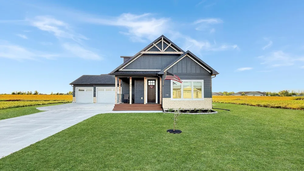1508 Ellis Avenue Marshall, MN 56258