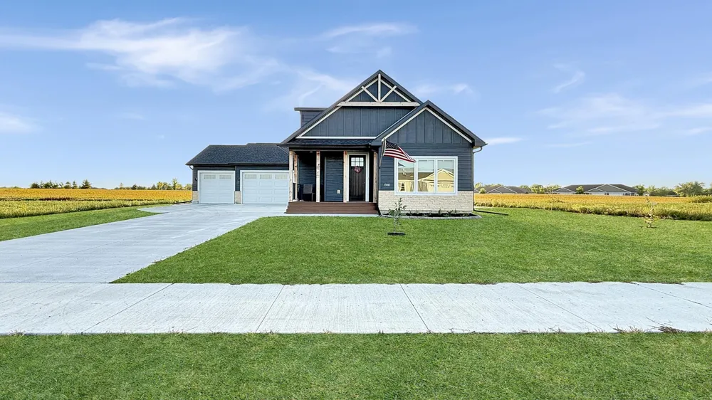 1508 Ellis Avenue Marshall, MN 56258