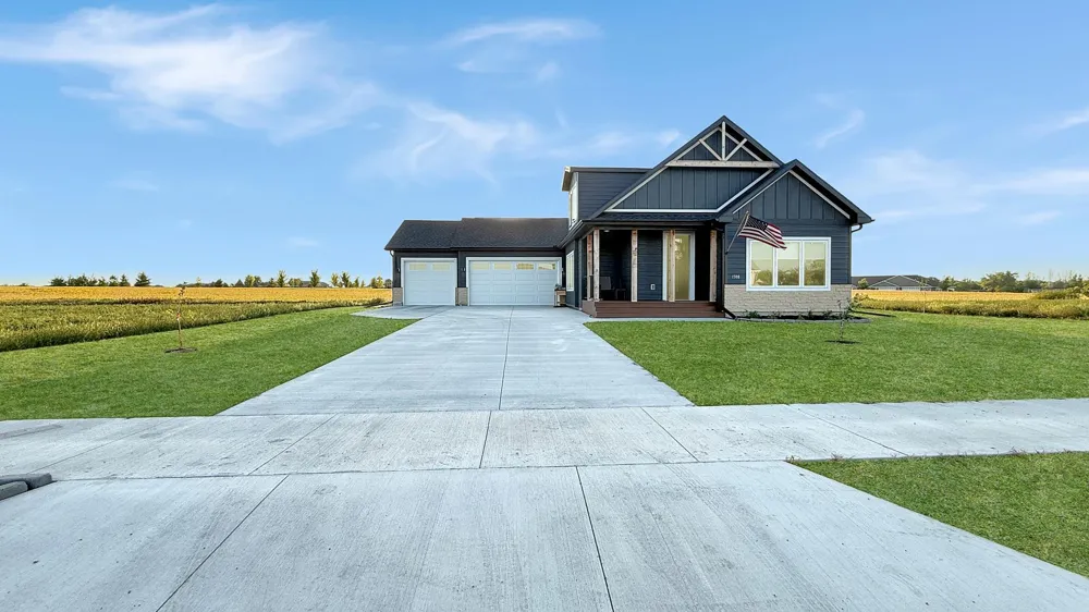 1508 Ellis Avenue Marshall, MN 56258
