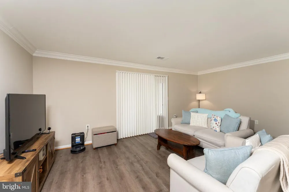 10059 IRONGATE WAY Manassas, VA 20109