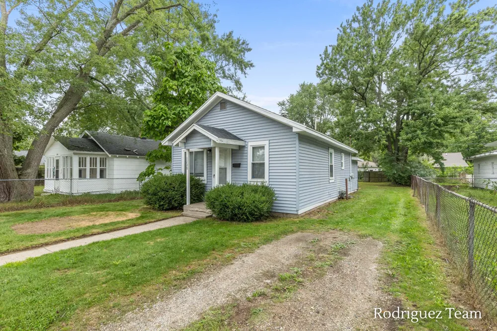 1280 Langeland Avenue Muskegon, MI 49442