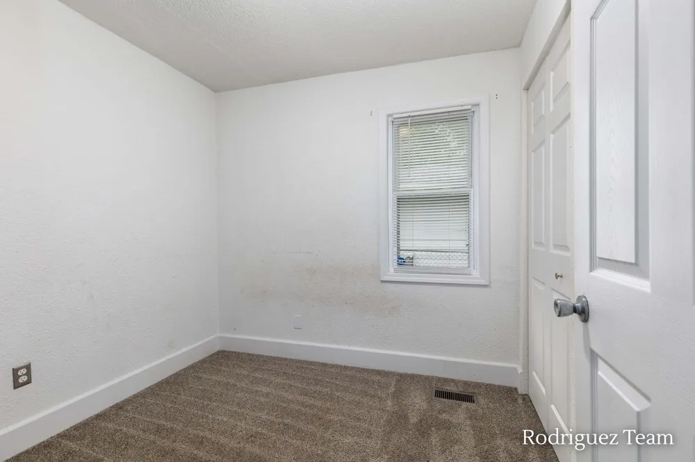 1280 Langeland Avenue Muskegon, MI 49442