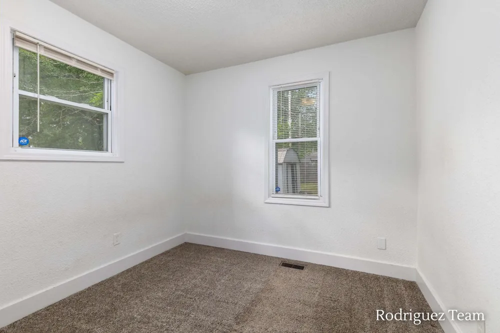 1280 Langeland Avenue Muskegon, MI 49442