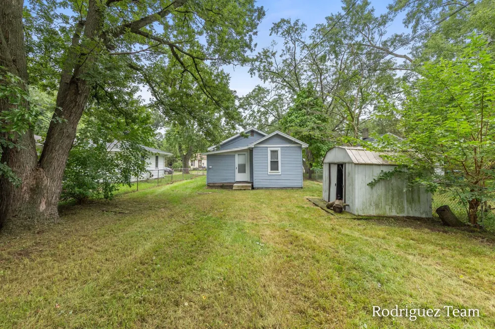 1280 Langeland Avenue Muskegon, MI 49442