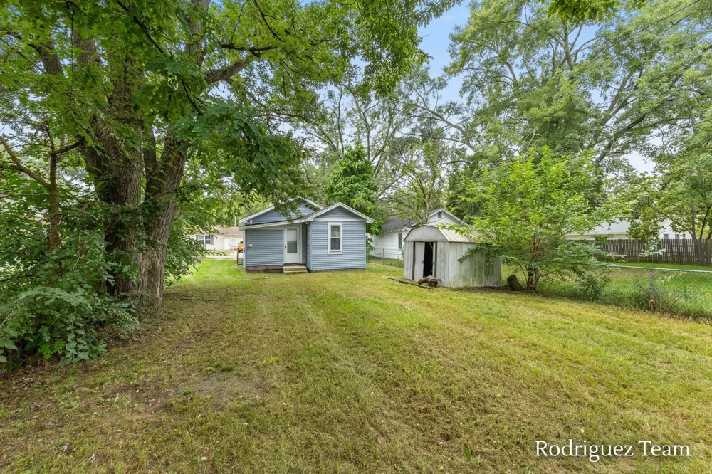 1280 Langeland Avenue Muskegon, MI 49442