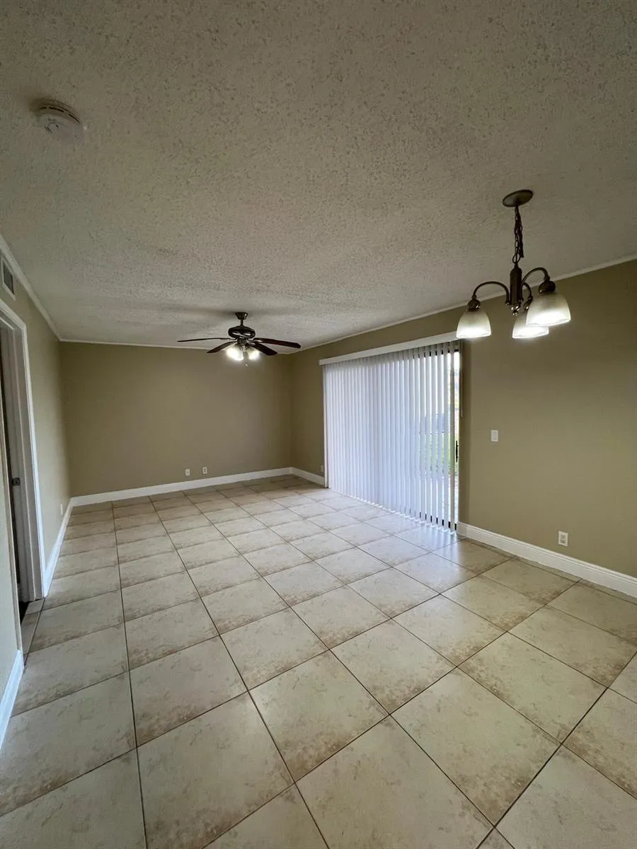 1520 WINDORAH WAY #A West Palm Beach, FL 33411