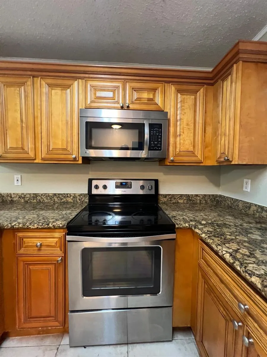 1520 WINDORAH WAY #A West Palm Beach, FL 33411