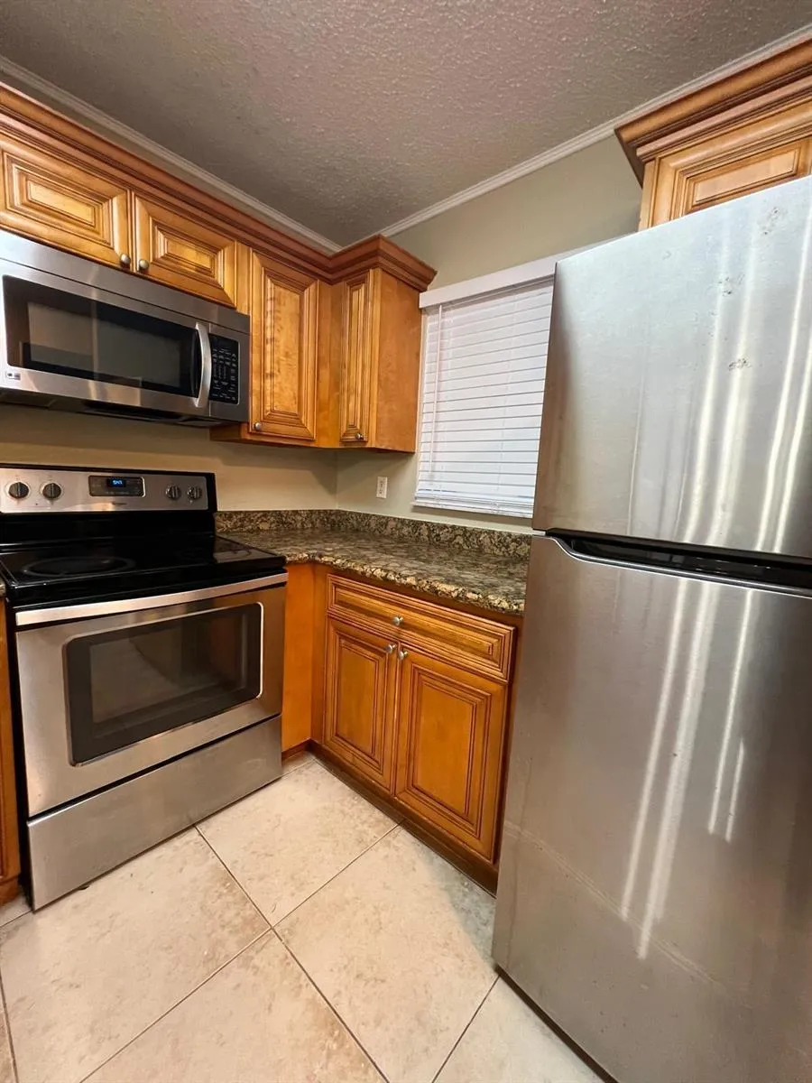 1520 WINDORAH WAY #A West Palm Beach, FL 33411