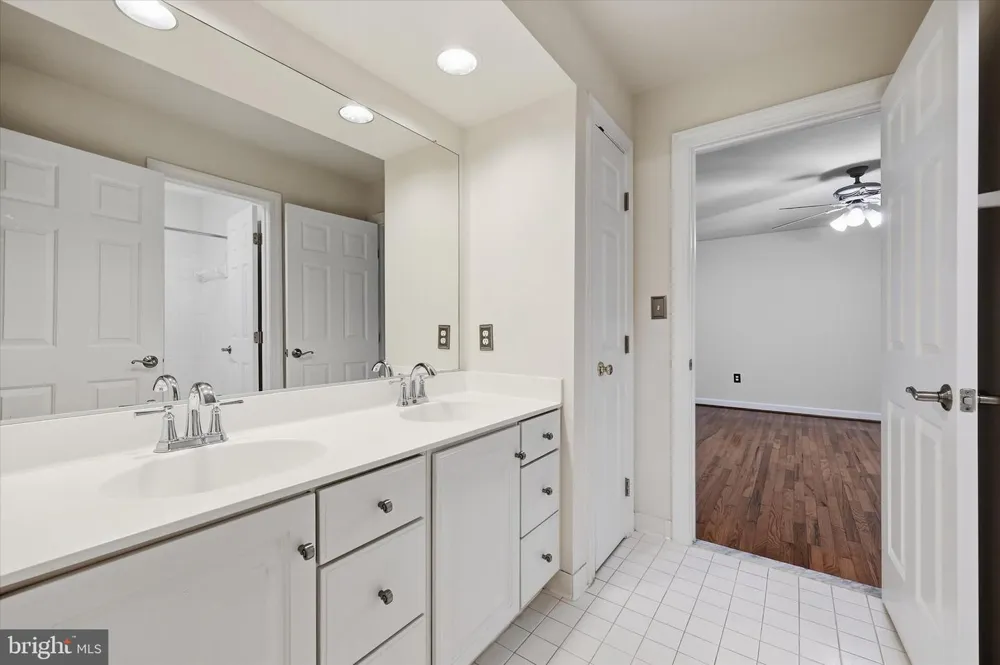 4509 RANDOM RIDGE CIRCLE Olney, MD 20832