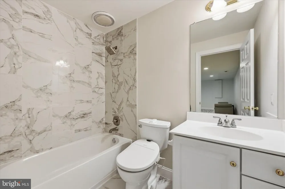 4509 RANDOM RIDGE CIRCLE Olney, MD 20832