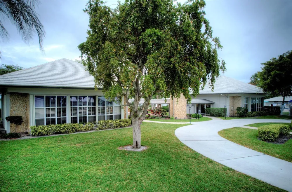 1801 Ocean Drive #201 Boynton Beach, FL 33426