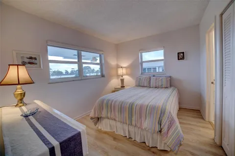 1801 Ocean Drive #201