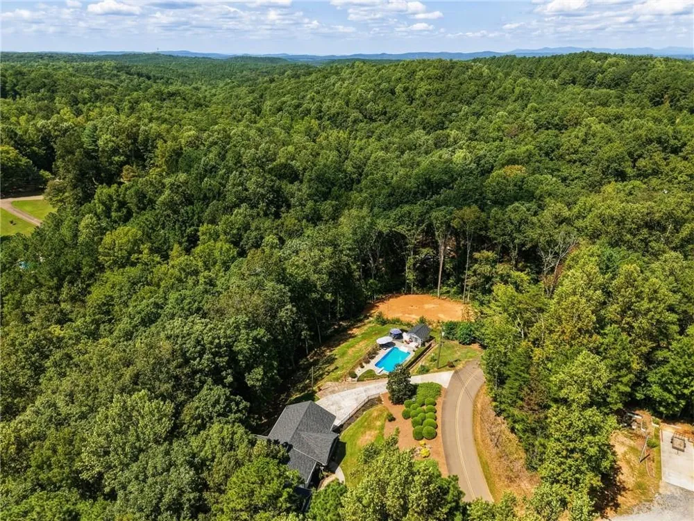 149 Hidden Creek Road Jasper, GA 30143