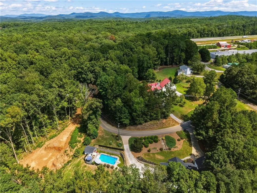 149 Hidden Creek Road Jasper, GA 30143