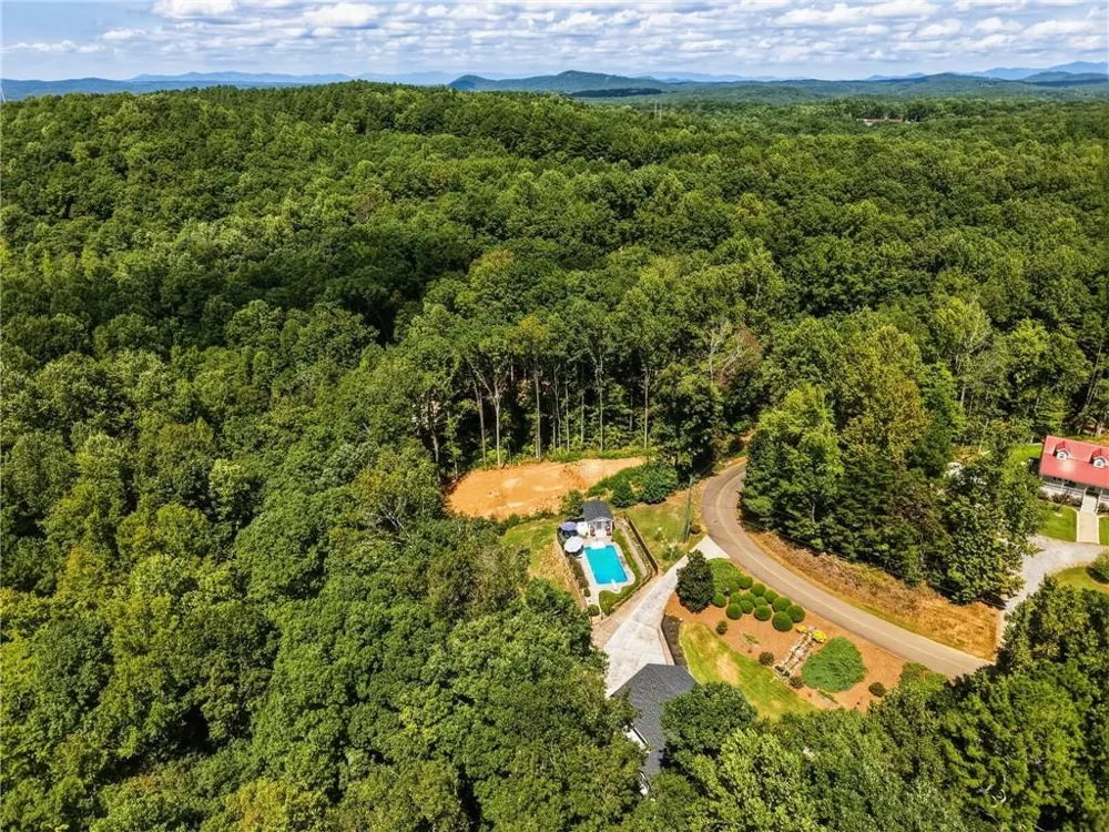 149 Hidden Creek Road Jasper, GA 30143