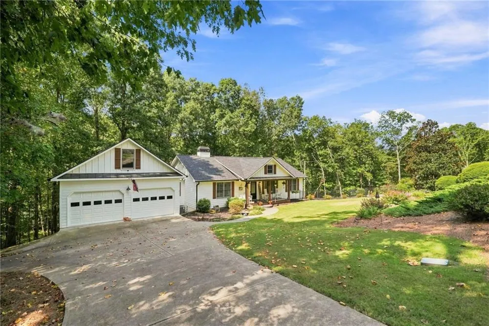 149 Hidden Creek Road Jasper, GA 30143
