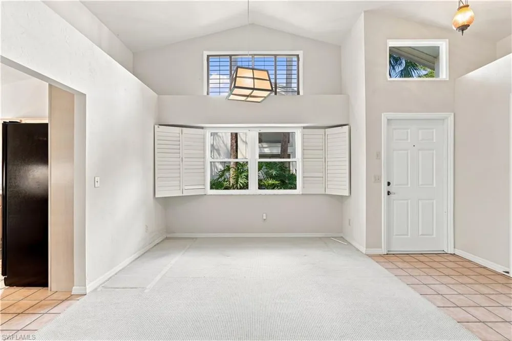 27067 Kindlewood Lane Bonita Springs, FL 34134