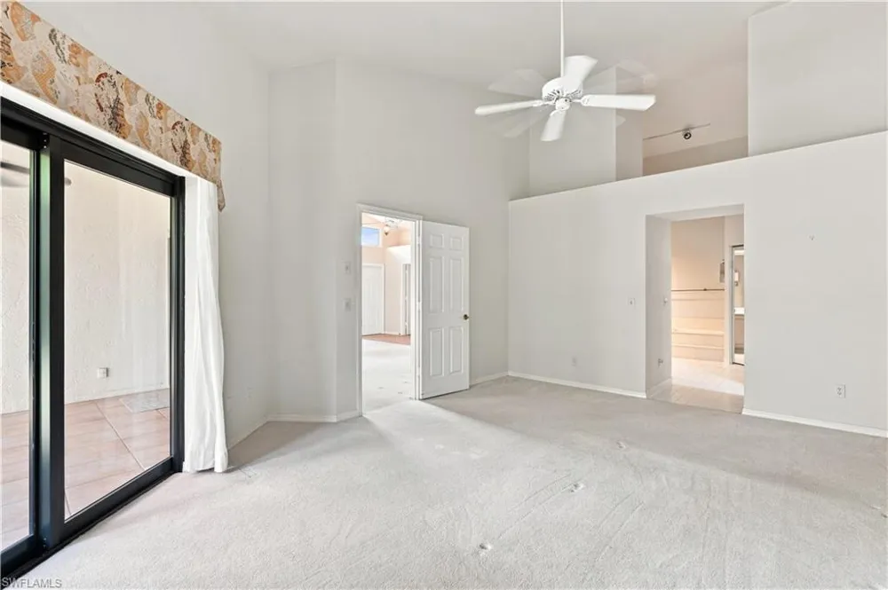 27067 Kindlewood Lane Bonita Springs, FL 34134