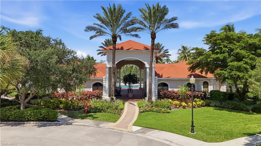 27067 Kindlewood Lane Bonita Springs, FL 34134